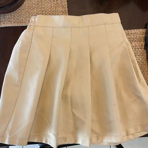 Size 12 Izod skirt